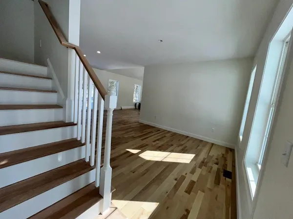 $809,900 | 25 Blaisdell Court, Unit 18, Raymond, NH 03077