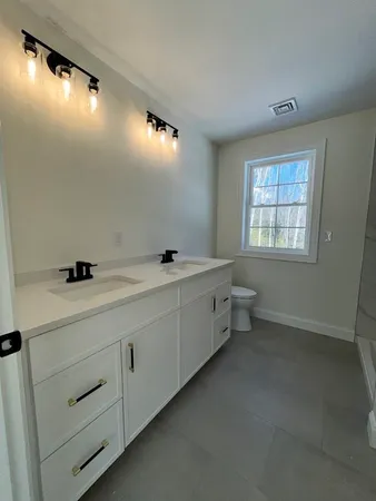 $809,900 | 25 Blaisdell Court, Unit 18, Raymond, NH 03077