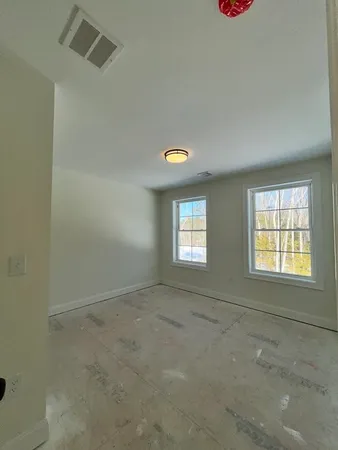 $809,900 | 25 Blaisdell Court, Unit 18, Raymond, NH 03077
