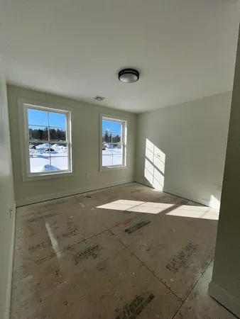 $809,900 | 25 Blaisdell Court, Unit 18, Raymond, NH 03077