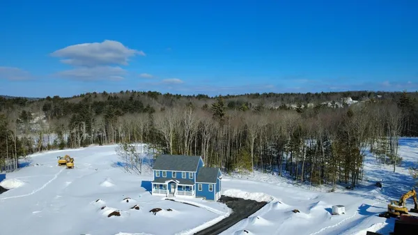 $809,900 | 25 Blaisdell Court, Unit 18, Raymond, NH 03077