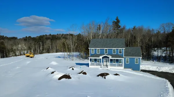 $809,900 | 25 Blaisdell Court, Unit 18, Raymond, NH 03077