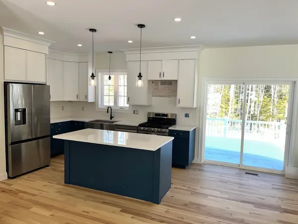 $809,900 | 25 Blaisdell Court, Unit 18, Raymond, NH 03077