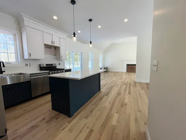 $809,900 | 25 Blaisdell Court, Unit 18, Raymond, NH 03077