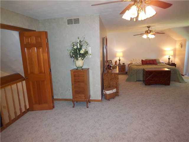 7134 Lee Road Westerville, OH 43081 - Photo 13 of 25 Gallery Image 13