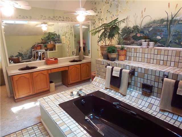 7134 Lee Road Westerville, OH 43081 - Photo 15 of 25 Gallery Image 15