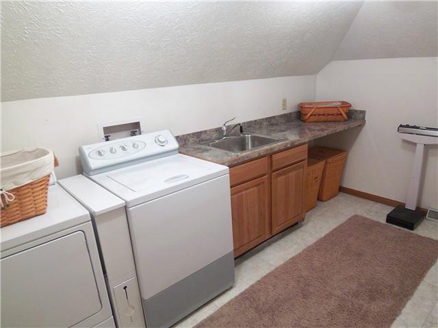 7134 Lee Road Westerville, OH 43081 - Photo 17 of 25 Gallery Image 17