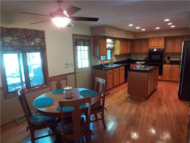 7134 Lee Road Westerville, OH 43081 - Photo 4 of 25 Gallery Image 4