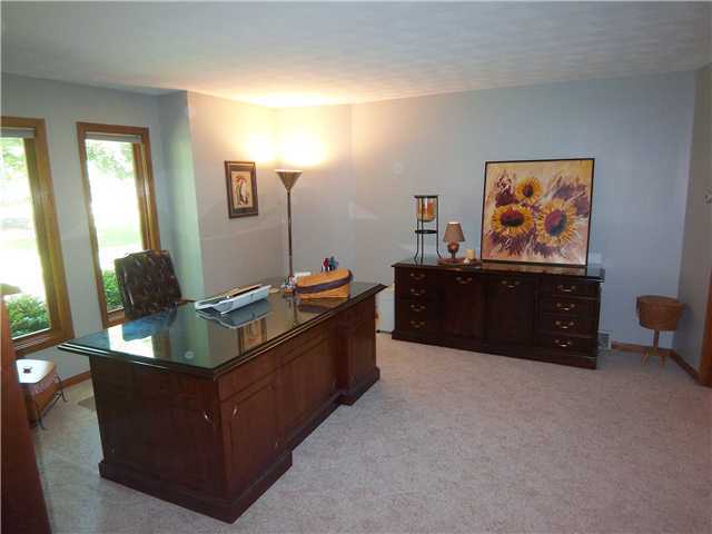 7134 Lee Road Westerville, OH 43081 - Photo 8 of 25 Gallery Image 8