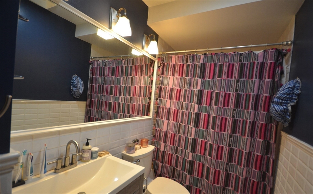 60 Florida Street, Unit 2 Boston, MA 02124 - Photo 22 of 25