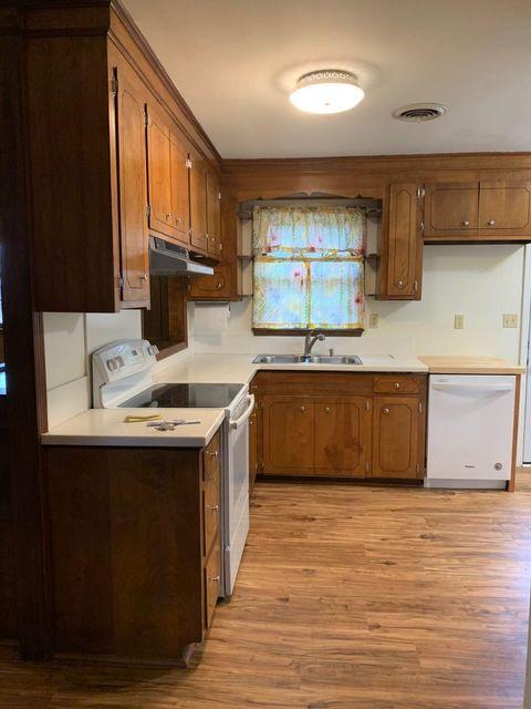 3242 Von Ohsen Road Ladson, SC 29485 - Photo 7 of 23 vo kitchen