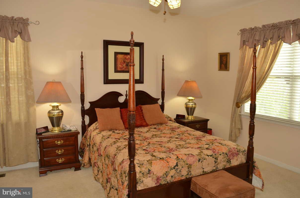 1629 Bishop Road Edgewater, MD 21037 - Photo 18 of 28 Bedroom (Master)