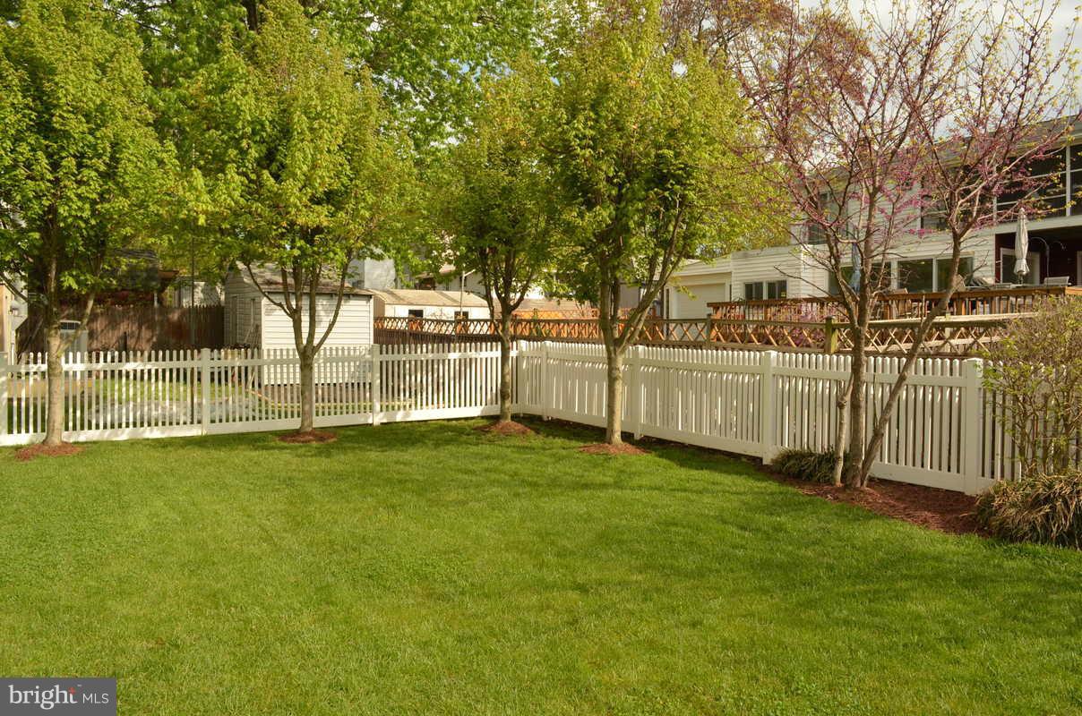 1629 Bishop Road Edgewater, MD 21037 - Photo 24 of 28 Exterior (General)