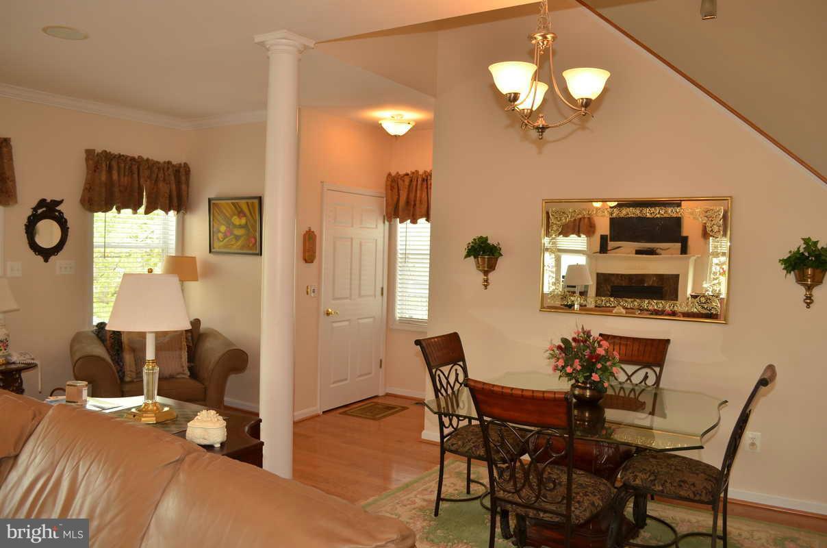 1629 Bishop Road Edgewater, MD 21037 - Photo 8 of 28 Interior (General)
