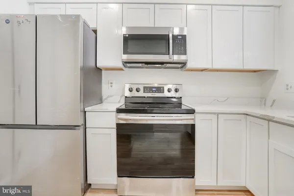 $2,250 | 8067 Pantano Place, Unit 346, Alexandria, VA 22309