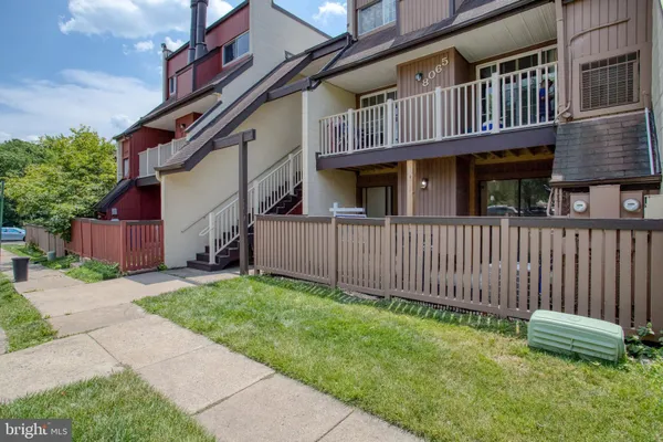 $2,250 | 8067 Pantano Place, Unit 346, Alexandria, VA 22309