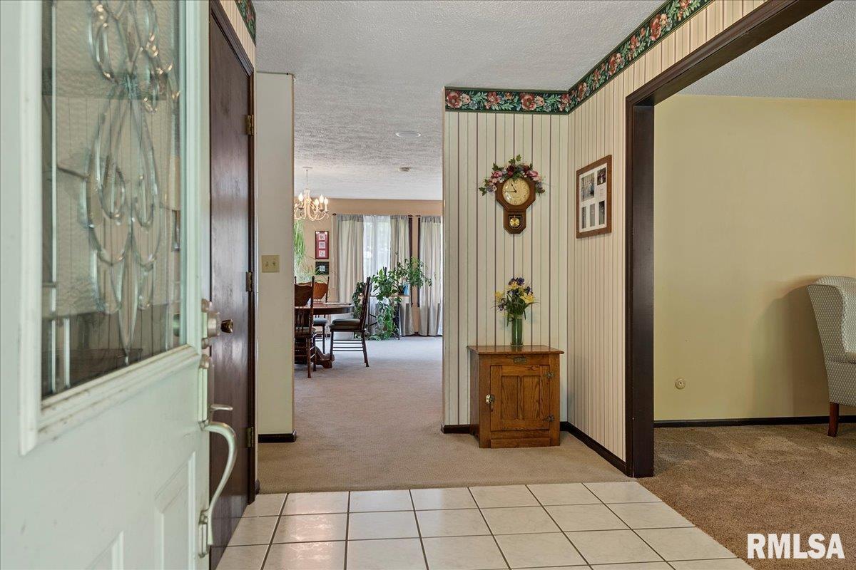 4841 Cockrell Lane Springfield, IL 62711 - Photo 5 of 67