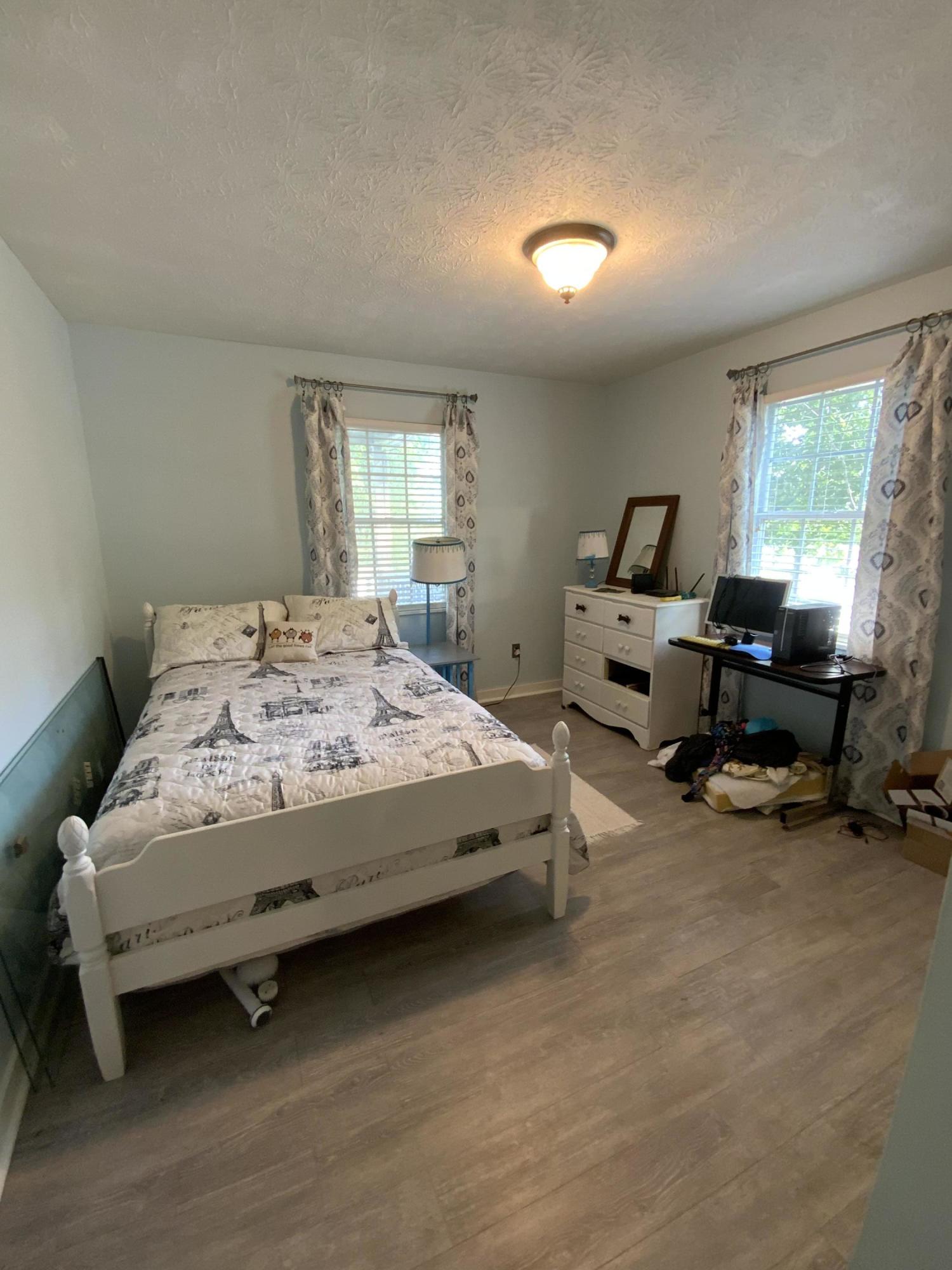 433 Raccoon Valley Road Powell, TN 37849 - Photo 15 of 32 B80ABBAB-592A-44B0-AAA8-5A55829C4C93