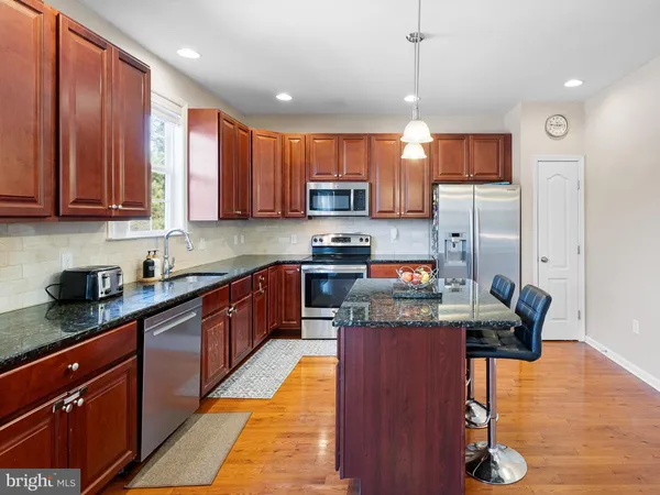 $3,200 | 431 Welsh Hill Road, Newark, DE 19702