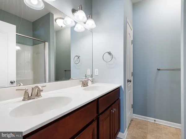 $3,200 | 431 Welsh Hill Road, Newark, DE 19702