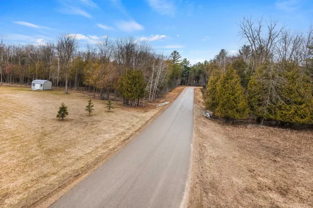 $29,900 | Stoney Creek Lane, Unit 9, Oconto, WI 54153