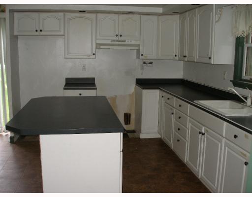 800 Ruffsdale Alverton Ruffs Dale, PA 15679 - Photo 4 of 13 Kitchen.