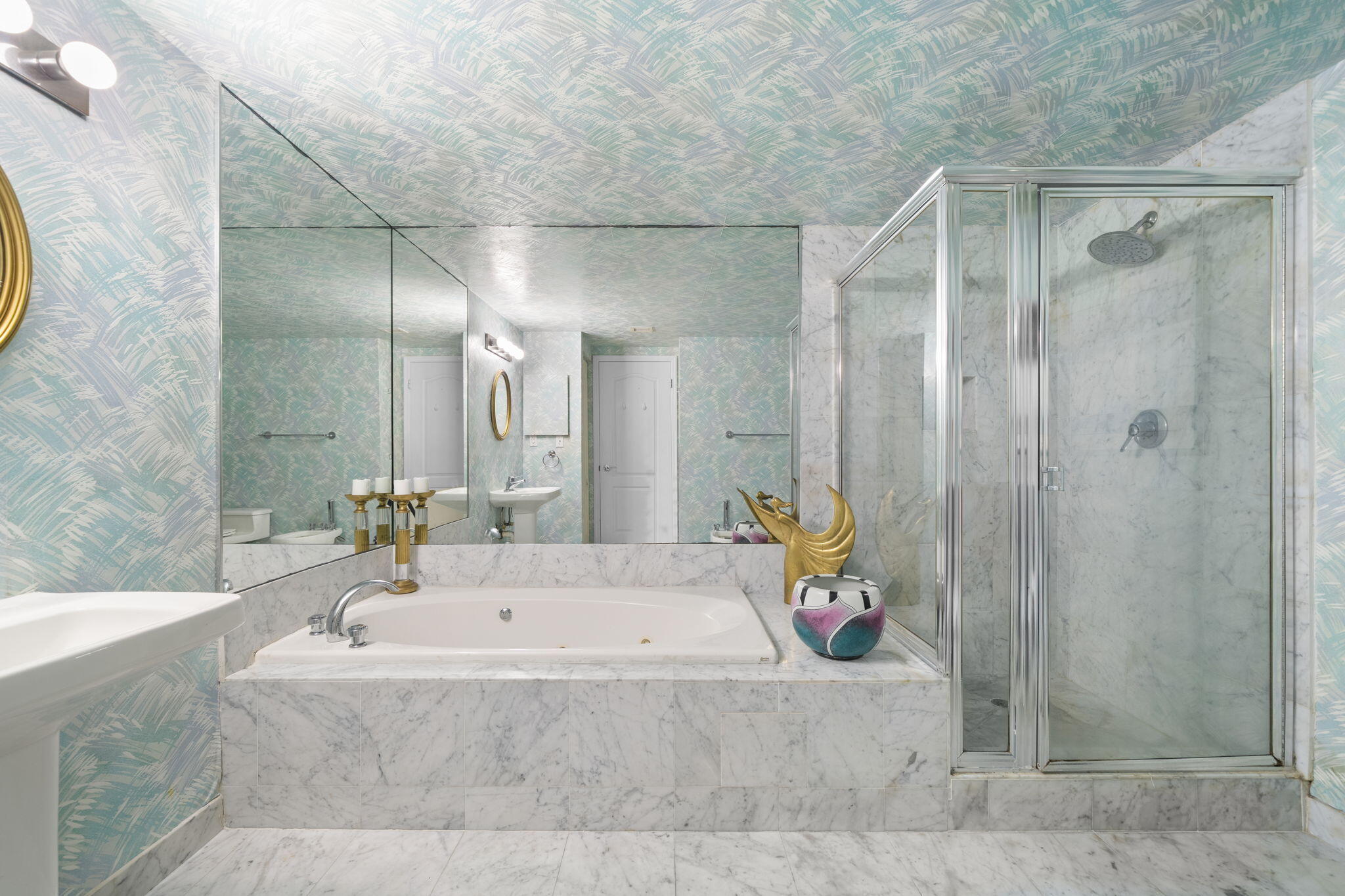 9455 Collins Avenue, Unit 305 Surfside, FL 33154 - Photo 17 of 58 17-web-or-mls-A7R04740