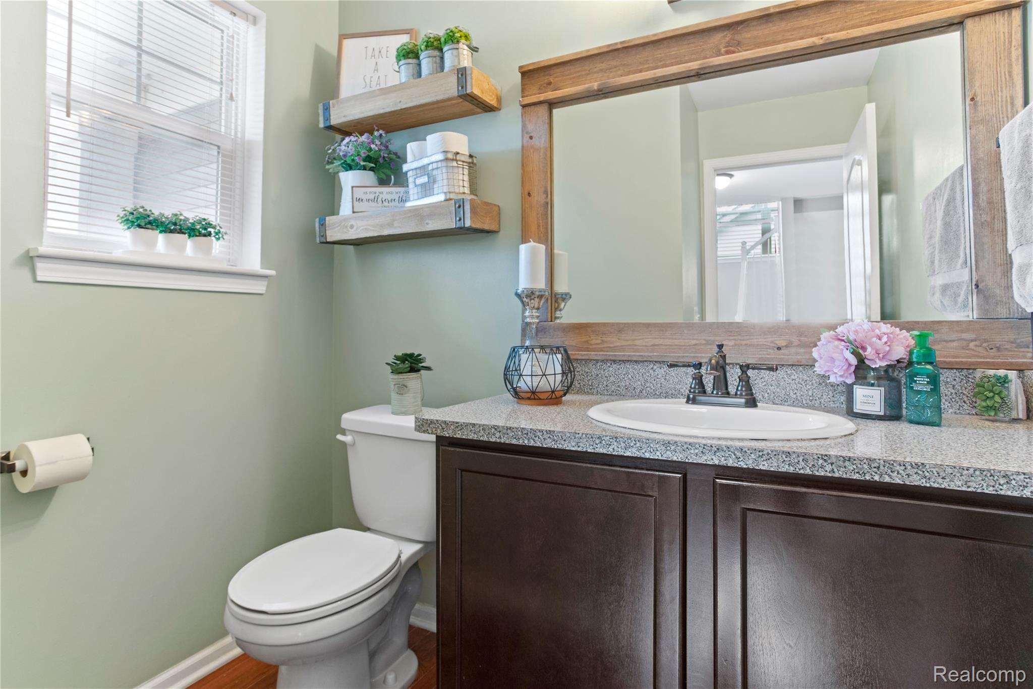 9374 Maple Ridge Drive Newport, MI 48166 - Photo 30 of 47 lav