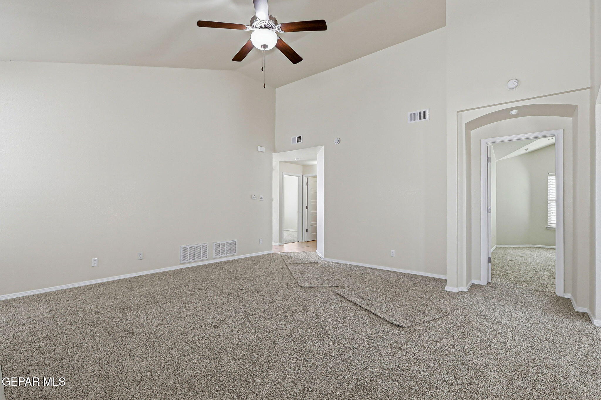4945 George Fernandez El Paso, TX 79938 - Photo 27 of 40 18-web-or-mls-IMG_7522