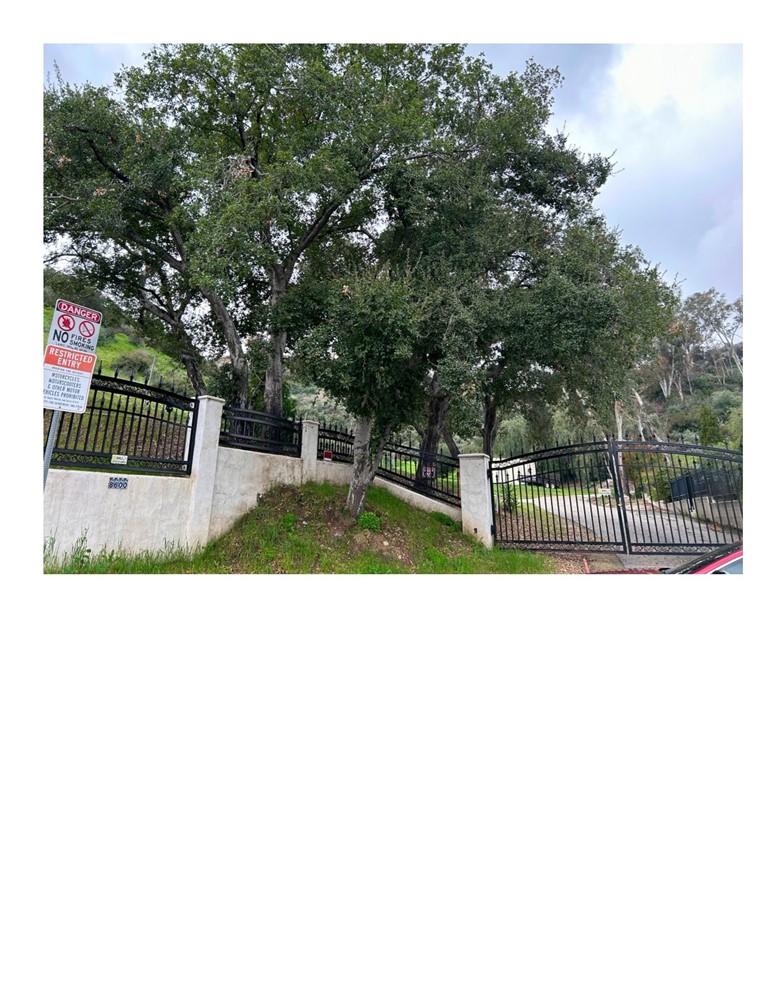 8600 Day Sunland, CA 91040 - Photo 3 of 14 a view of backyard