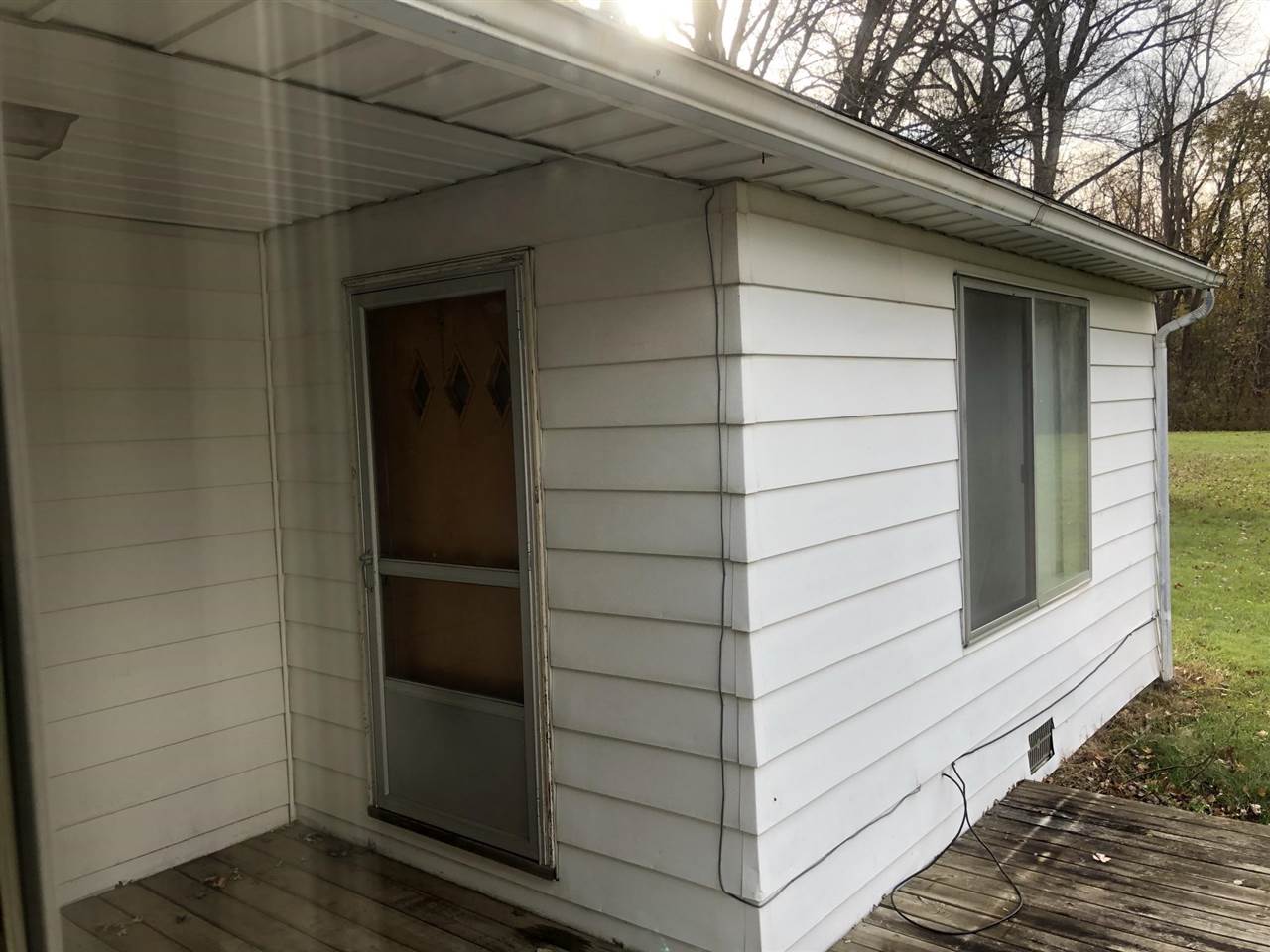 2133 West Lake Road Clio, MI 48420 - Photo 49 of 51 50060196-48.JPG
