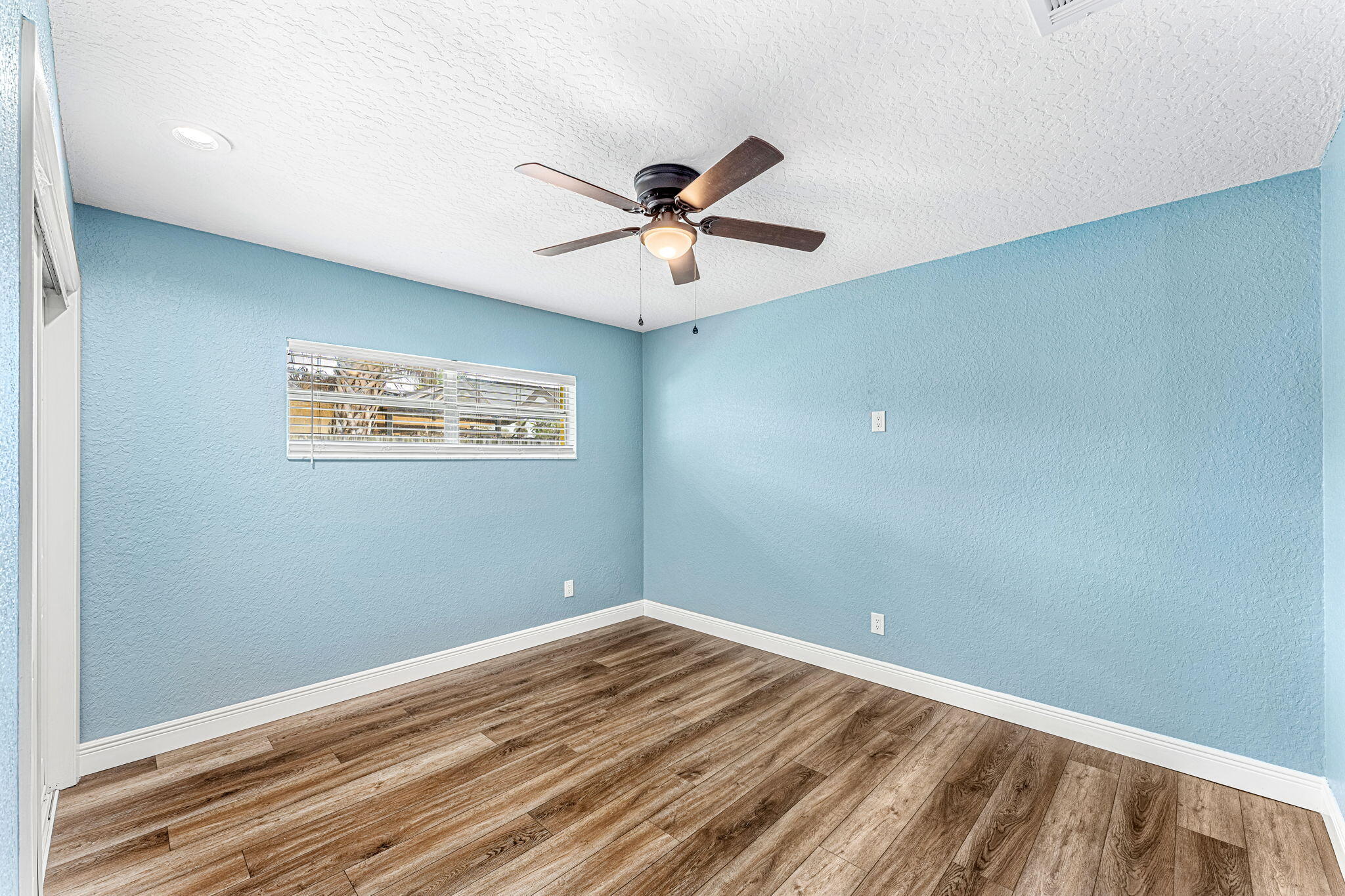 605 Bimini Road Satellite Beach, FL 32937 - Photo 35 of 55 Guest room 2