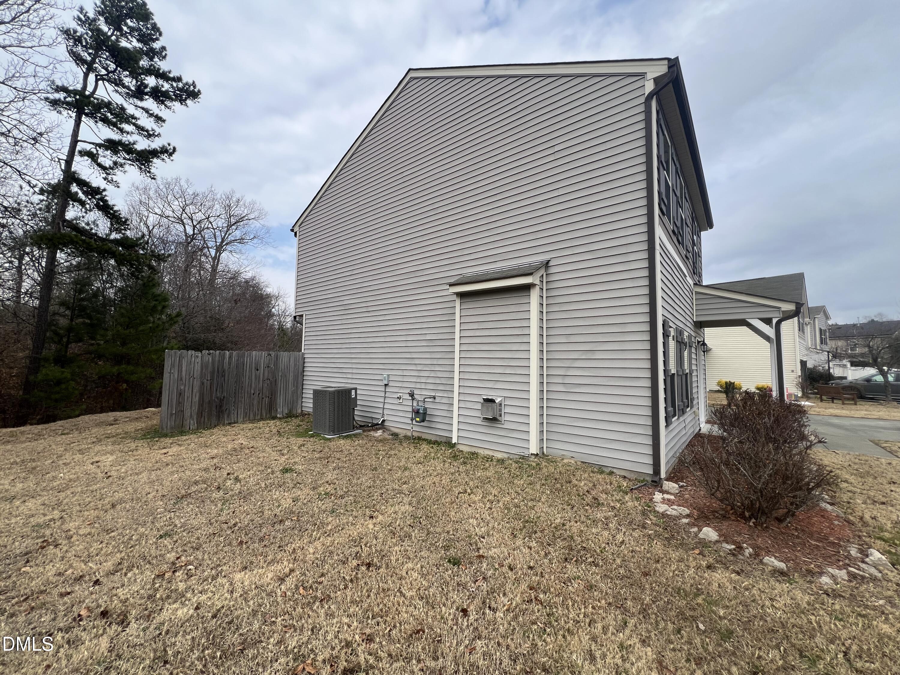 4314 Tealeaf Drive Raleigh, NC 27610 - Photo 2 of 5 IMG_6791