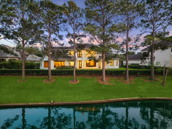 $1,595,000 | 6010 Isla Vista Court, Houston, TX 77041