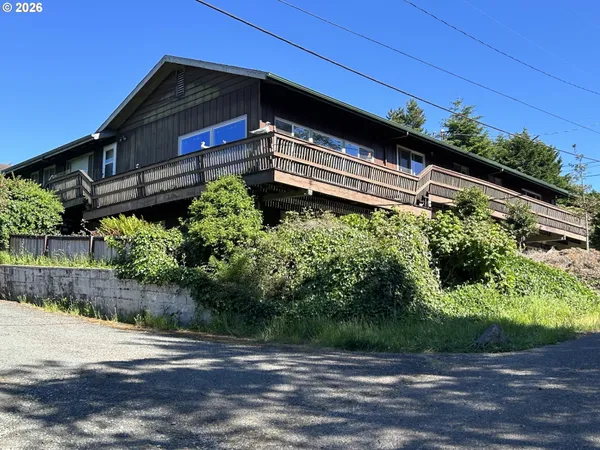 $445,000 | 63655 Ahill Road, Coos Bay, OR 97420