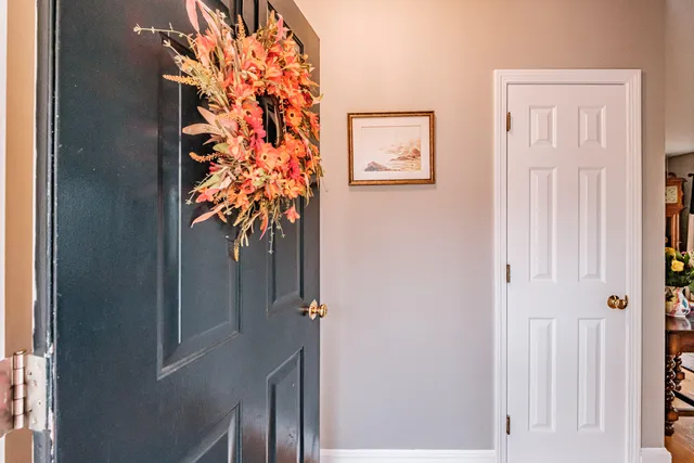 $579,900 | 21 Clearview Drive, Gorham, ME 04038