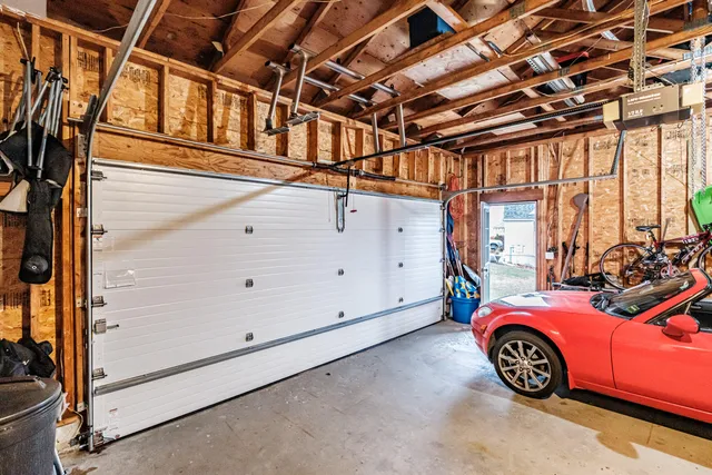 $579,900 | 21 Clearview Drive, Gorham, ME 04038