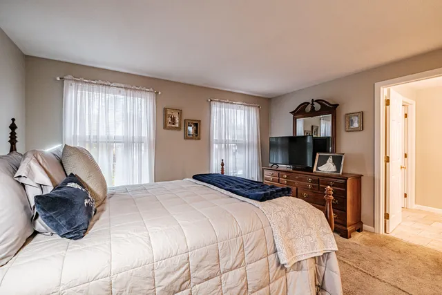 $579,900 | 21 Clearview Drive, Gorham, ME 04038