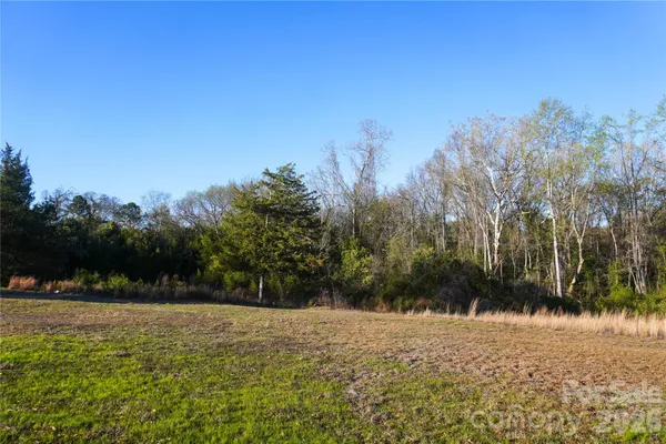 $217,600 | 113 State Rd S-29-779, Kershaw, SC 29067