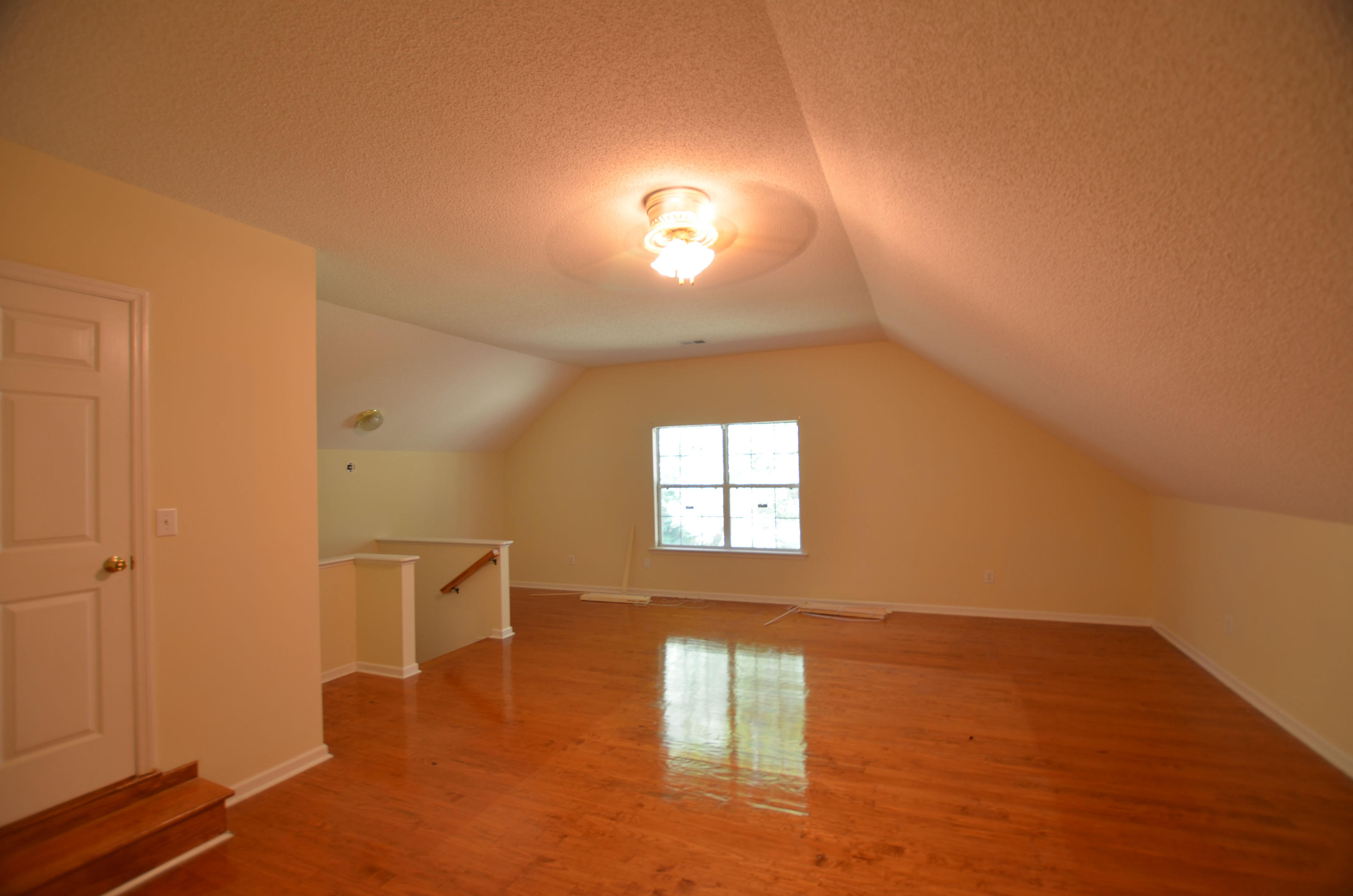 10204 Old Georgetown Road McClellanville, SC 29458 - Photo 14 of 19 14-bonus-room
