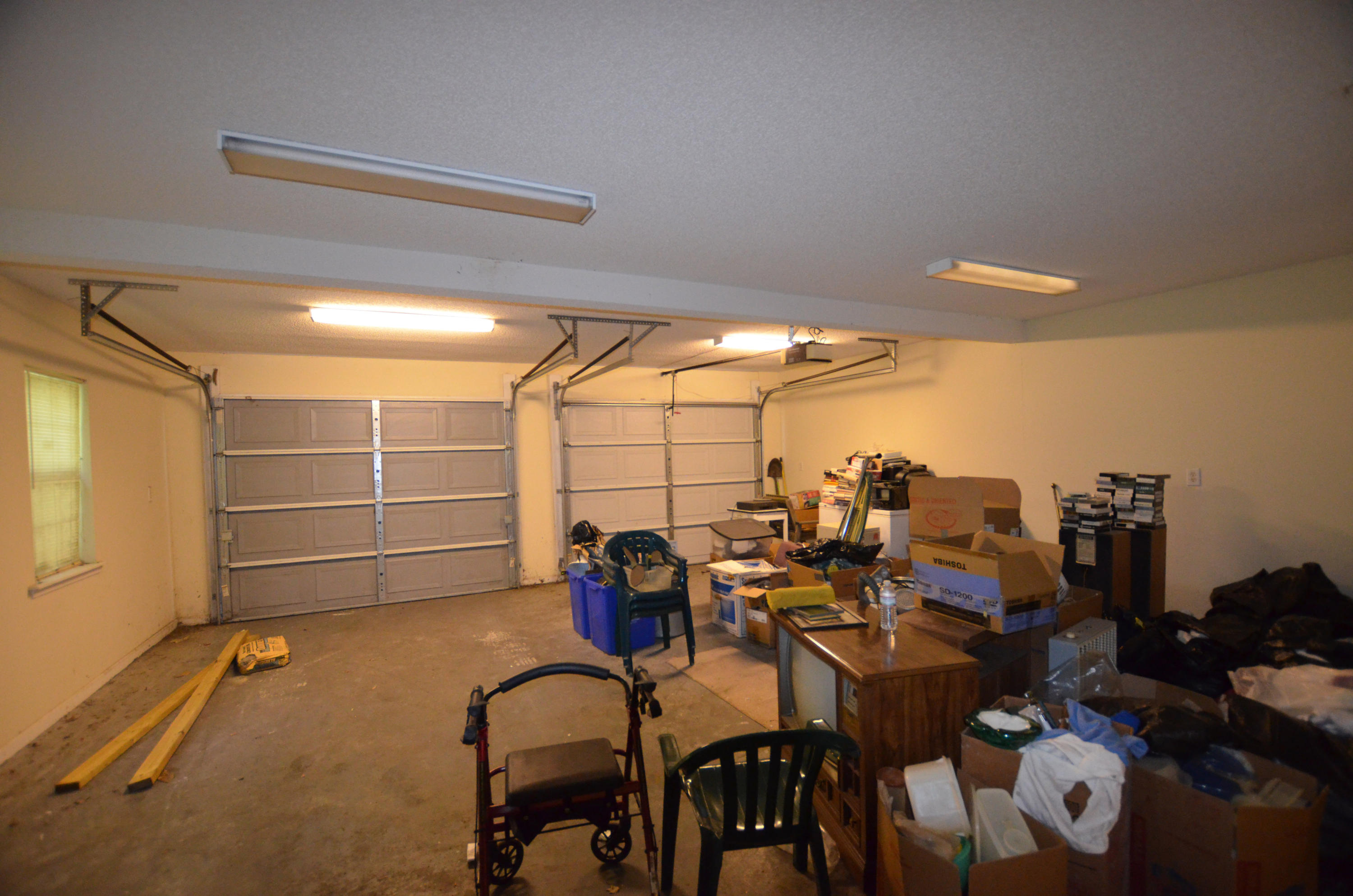 10204 Old Georgetown Road McClellanville, SC 29458 - Photo 16 of 19 garage