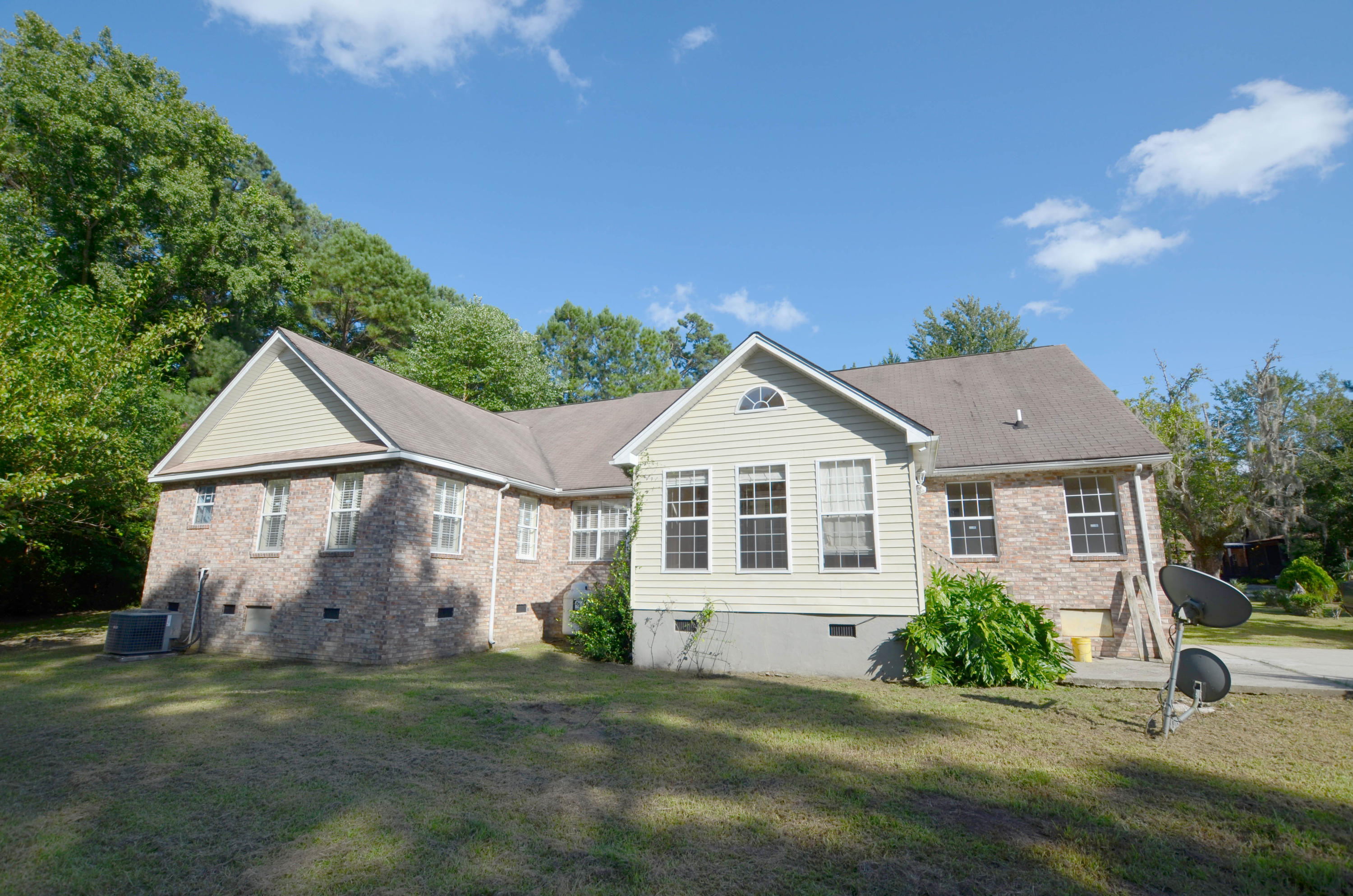 10204 Old Georgetown Road McClellanville, SC 29458 - Photo 18 of 19 rear