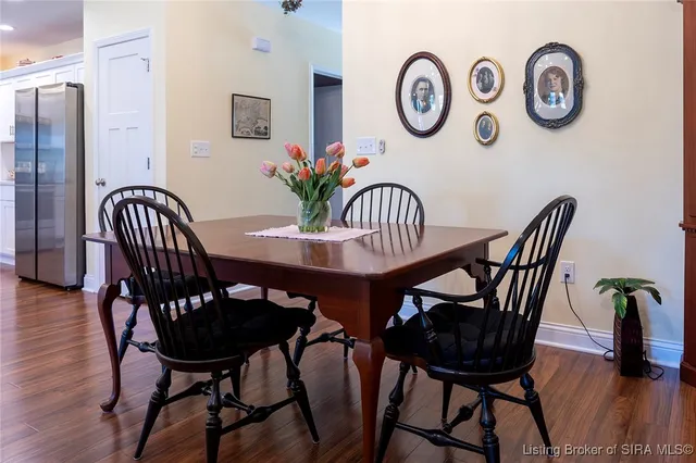 $372,000 | 631 Kingsbury Court, Clarksville, IN 47129