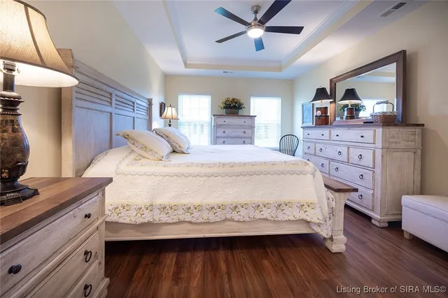 $372,000 | 631 Kingsbury Court, Clarksville, IN 47129