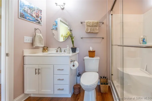 $372,000 | 631 Kingsbury Court, Clarksville, IN 47129