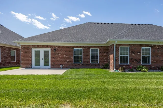 $372,000 | 631 Kingsbury Court, Clarksville, IN 47129