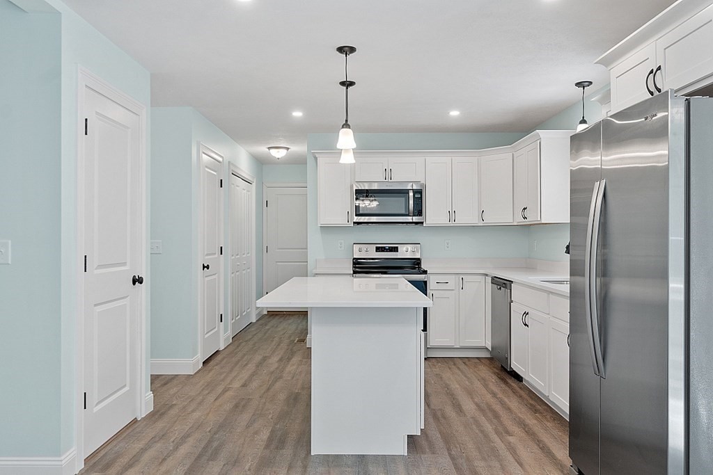98 Gibson Road Fitchburg, MA 01420 - Photo 8 of 27 Gallery Image 8
