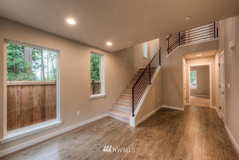 120 198th Street Southeast, Unit 3 Bothell, WA 98012 - Photo 4 of 19