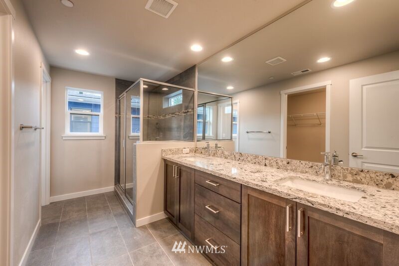 120 198th Street Southeast, Unit 3 Bothell, WA 98012 - Photo 8 of 19
