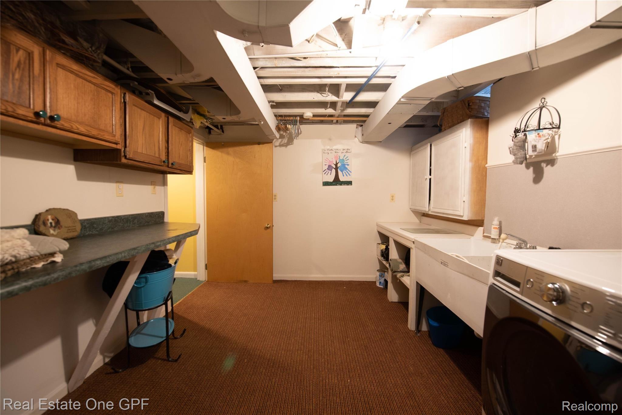 1610 Hawthorne Road Grosse Pointe, MI 48236 - Photo 29 of 32 20 Hawthorne 1610 - 54.jpg